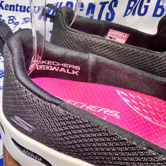 Skechers GO WALK Arch Fit 2.0 - Paityn women’s size 7.5 - Picture 5 of 9
